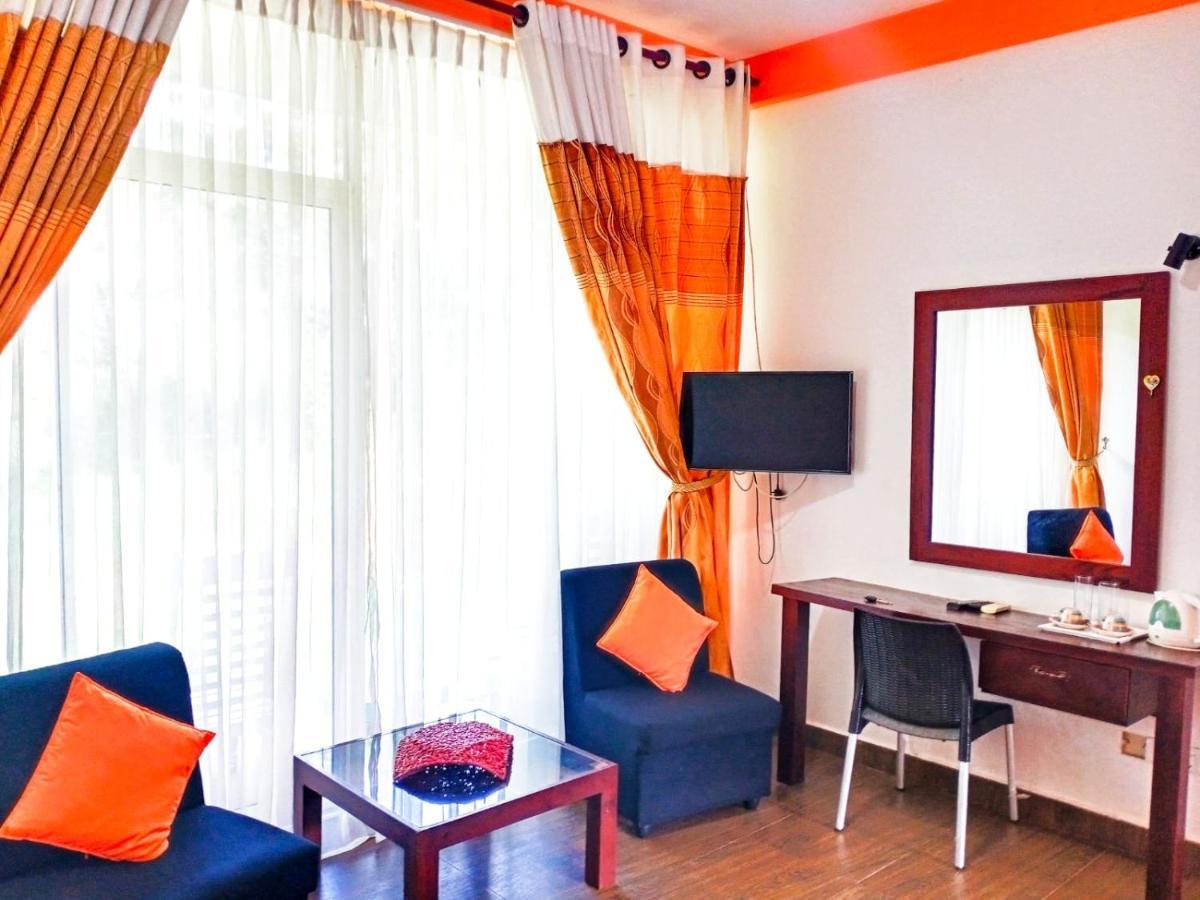 Bridge Hotel Negombo Kimbulapitiya المظهر الخارجي الصورة