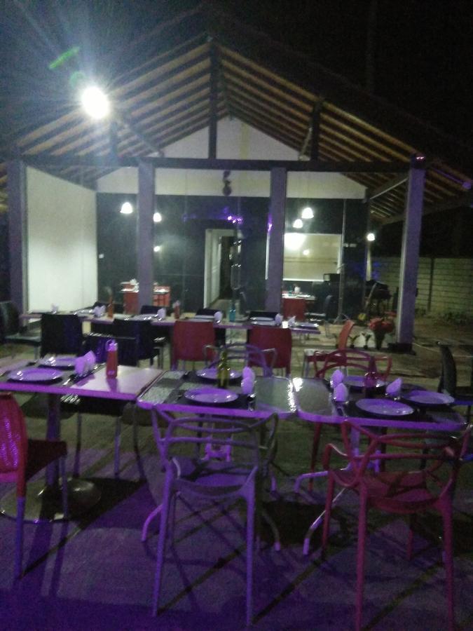 Bridge Hotel Negombo Kimbulapitiya المظهر الخارجي الصورة